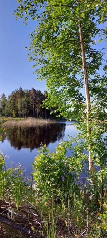Pulla Karvisen Maatilamatkailussa Ruokola Exterior foto